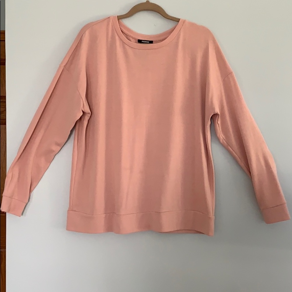 Premise pink fleece zipper back top - L